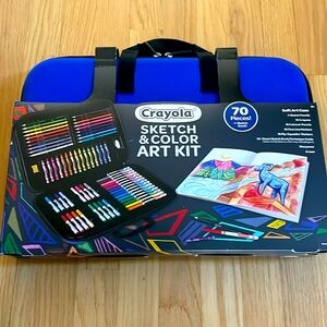 Crayola art kit (unopened)